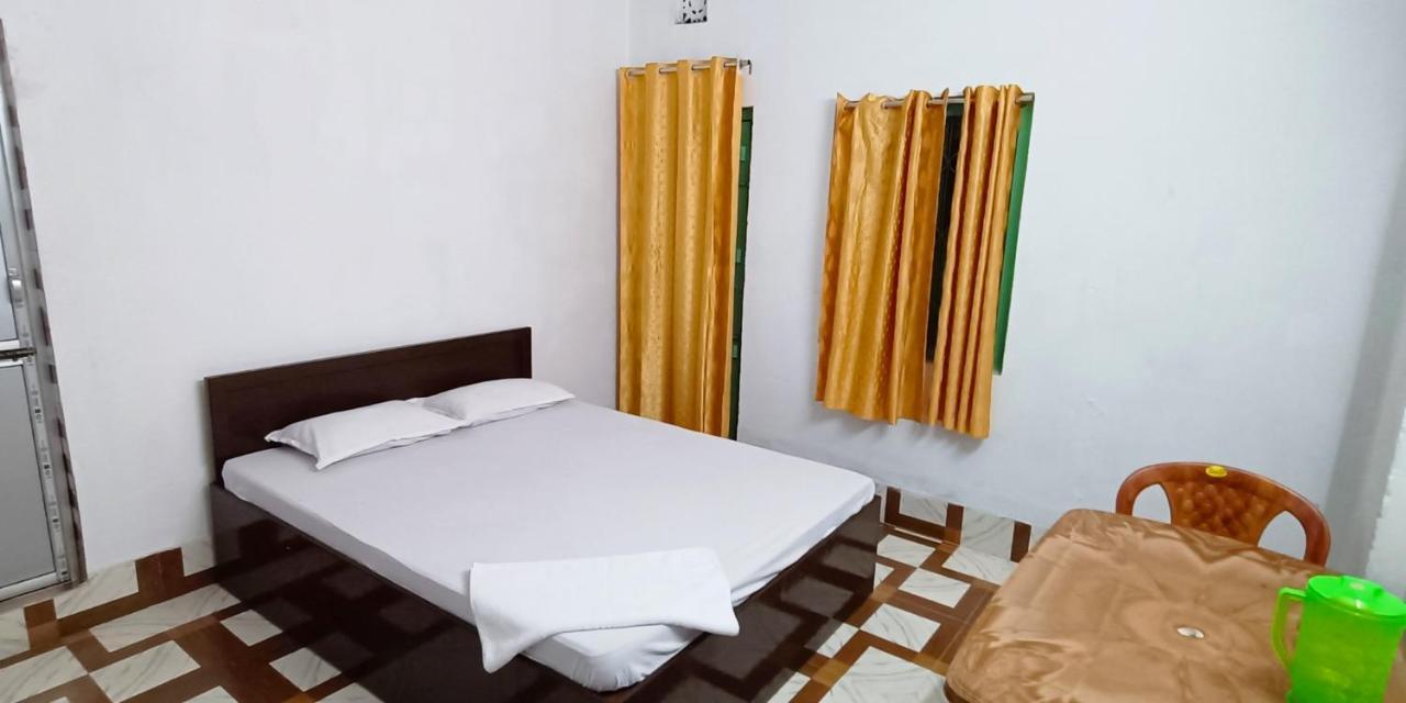 Bagdogra Home Stay - Near Airport Extérieur photo